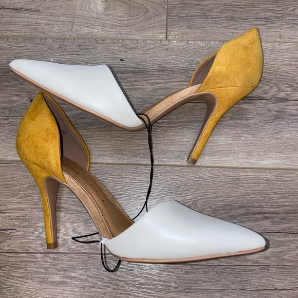 Chinese laundry yellow heels Clearance